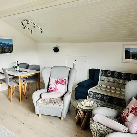 Σπίτι διακοπών With 2 Bedrooms *