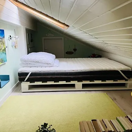 Σπίτι διακοπών With 2 Bedrooms *